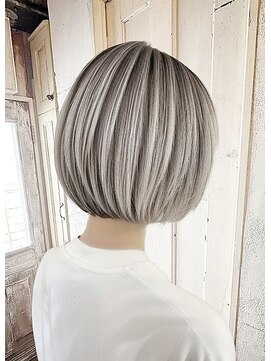 サンティエ 中央駅店(scintiller) ハイライト/バレイヤージュ/グラデーションカラー/ダブルカラー