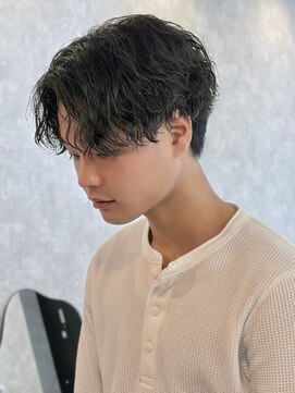 アビー(ABEY) ツイストスパイラル/センターパート/長岡