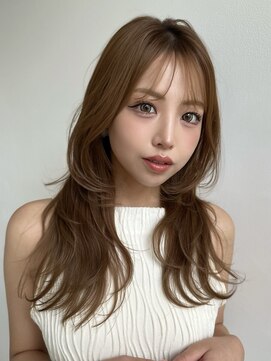 ロングレイヤーカットハッシュカット薄め前髪シースルーバング