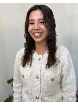 エフ ヘアーアンドリラクゼーション(F. hair & relaxation) くるくる感たっぷり ミディアムパーマ