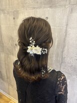 アトラ ハッピーヘアライフ 昭和町店(attra happyhairlife)&nbsp;お呼ばれハーフアップ