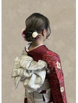 星禮礎&nbsp;タイトめ上品なツヤシニヨン