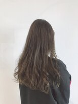 ヘアーアンドメイク ヒューラ 立川店(HAIR&MAKE hurra) イルミナカラーグレージュ×ロングヘア