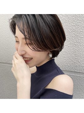 エストアール フクオカ 福岡博多店(est-r. Fukuoka) くびれショート/ショートヘア/透明感カラー