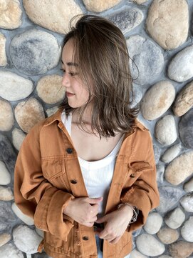 ビュートリアム 七里ヶ浜(BEAUTRIUM) 極細ハイライトカラー