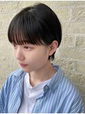 ワイドバングが可愛いミニマムボブ/ぱっつん前髪