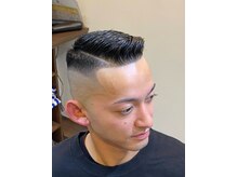バーバー アカダマ