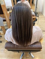 グランバイ アトリエドングリ(Grand × AtlierDonguri) お客様髪質改善データ1155(酸熱ストレートとカラー)