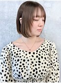 レイヤーボブ切りっぱなしボブ顔周りレイヤーナチュラルボブ
