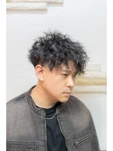 アズヘアー(A-Z Hair) フェード×ツイストスパイラル×シルバーメッシュ