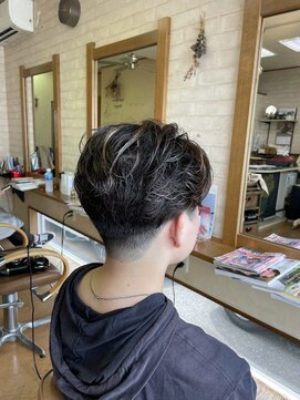 ヘアーメイク ウープス(hair make Oops!) メンズハイライトパーマ