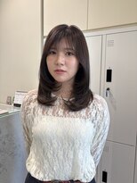 アローム(alom) イメチェン/ホワイトブロンド/外ハネボブ/美髪/茅ヶ崎