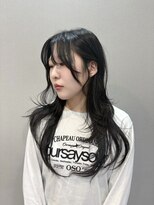 リヴナ(Livna)&nbsp;大人気シャギーハッシュカット◎