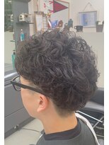 モテギ(MOTEGI)&nbsp;プードルパーマ弱め崩した感じ