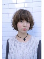 シー(she.)&nbsp;フォギーアッシュのニュアンスカールボブ