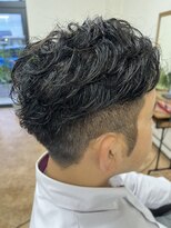ラフヘアバイファースト(Laugh hair by FIRST) メンズ×パーマ