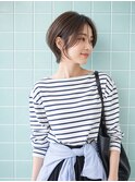 耳掛け美人ショート