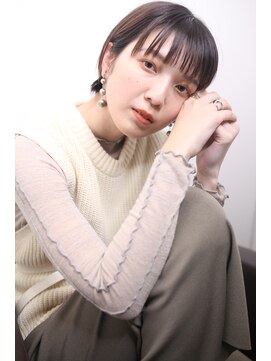 ナトゥーラ 八事店(Natura) シースルーショートセットも簡単耳掛け暗髪ハンサムショート