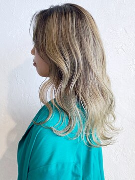 アイティー バイ アルバム 浦和店(IT by ALBUM) オリーブベージュ_ココアブラウンフリンジウェーブ_ba295202