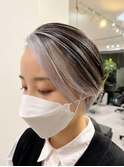 アンブレラカラー/シルバー/ショート/前髪無し/インナーカラー