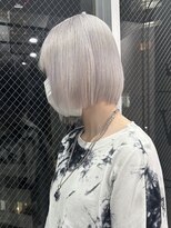 ロウル 渋谷(LOWRL)&nbsp;ホワイトカラー/ケアブリーチ/ダブルカラー