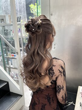 シェリ 天神(CHERIE) half up style