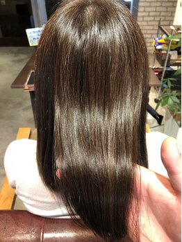 アンロジーナ(an Rodzina)の写真/ご自宅でスタイルを維持再現できるようアドバイスも◎自分でもサロン帰りの仕上がりをキープしてみては?
