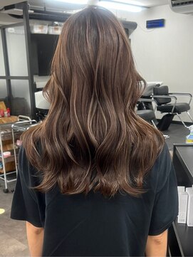 ジル ブラン 福岡(JIL BLAN) ハイライトレイヤーカットショートボブイルミナカラー天神大名