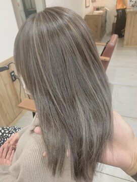 ノーム 横浜(NORM) ミルクティーハイライト