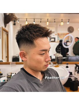キングコング バーバーショップ バイ アルバレス(KING KONG BARBERSHOP by ALVAREZ) フェザーアップ/所沢市/小手指/バーバー/スキンフェード/入間