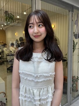 ブラウン(BROUN) ミディアムヘアオリーブカラー透明感カラー