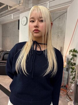 シティ(sity.) 天神　ブリーチカラー　顔まわりレイヤー　レイヤーカット