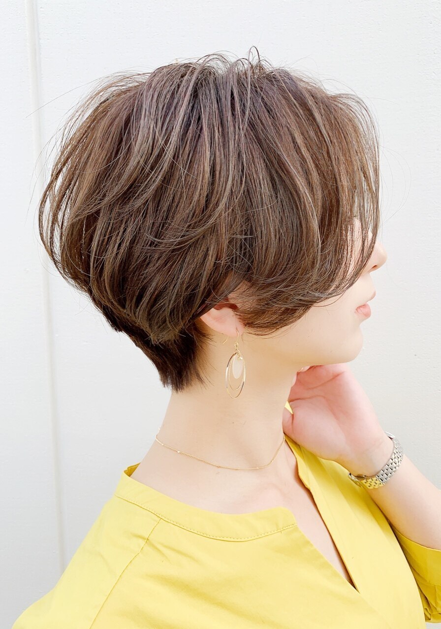 似合わせカット+潤いカラー＋高級3STEPTr　￥13577〜