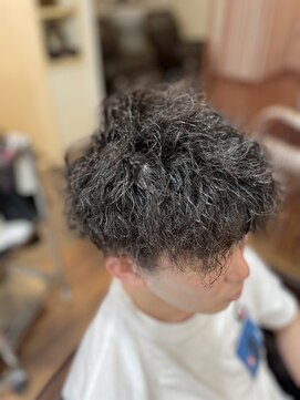 髪師 ケンジロウ(Kenjiro) 無造作ツイスパ