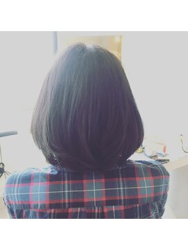 カタチヘアー(HAIR) 。。。。。。春。。。。。光。。。。。ボブのカタチ。。。。。。