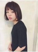 バングで遊ぶスタイリッシュボブ