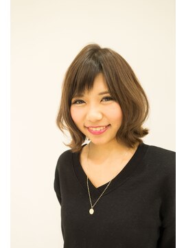 ウイングスガーデン 鶴川(WINGS garden) 外はねボブ×プラチナアッシュ　ウイングスガーデン　鶴川