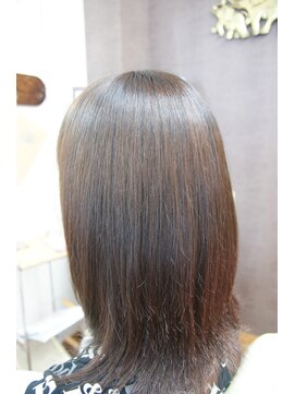 チチカカ(chichikaka) 美髪縮毛矯正専門　chichikaka