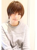 大人可愛いマッシュショート　小顔ショート