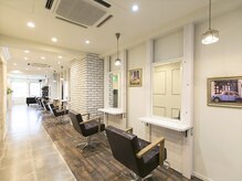 アグ ヘアー ミーア 高円寺店(Agu hair mire)