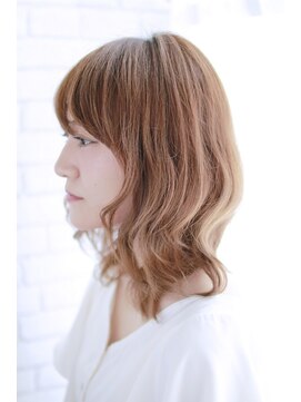 リーニアプラスエヌ(LINHA +n) 20代30代40代 甘めウルフ【長浜】