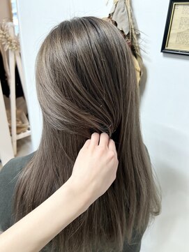 ヘアーデザインサロン スワッグ(Hair design salon SWAG) shadow roots
