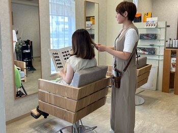 キュウヘアー(KYUU HAIR)の写真/経験豊富なスタッフが在籍＊マンツーマン施術であなたの「想いをカタチに」…理想へ導くお手伝いをします。