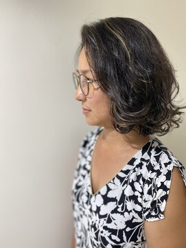 ルーブル(LOUVRE) バブルパーマ○