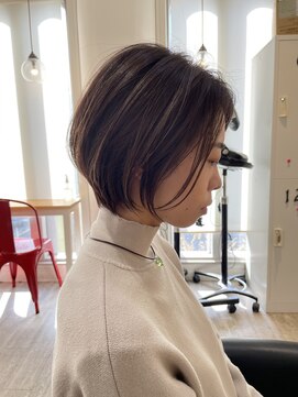 アトレ(attrait) ショートボブ