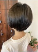 ショートボブ