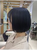 スッキリかわいいミニボブ