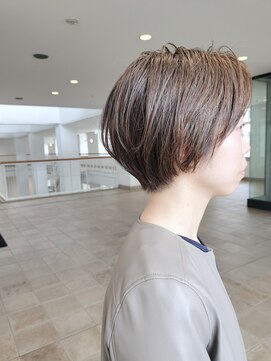 ビュートリアム 神戸(BEAUTRIUM) 丸みショート/ショートカット/ショートヘア/20代/30代/40代