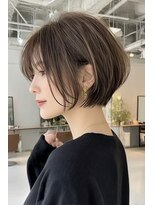 リアン アオヤマ(Liun Aoyama)&nbsp;耳掛けショートボブ