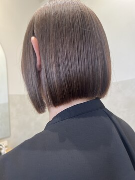 ルシティ(Le City) bob 【ダブルカラー/ブリーチ/髪質改善】